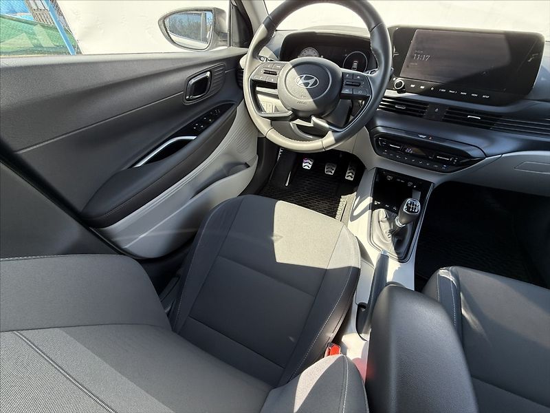 Hyundai Bayon 1,0 T-GDI 74kW Style - fotka 20 z 26