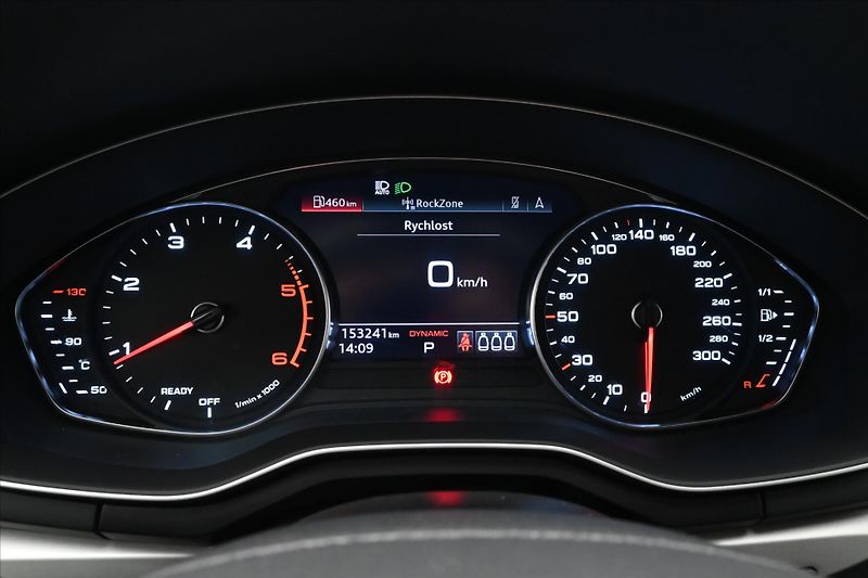 Audi A4 2,0 40TDI 150kW S-Tronic Záruk - fotka 16 z 32