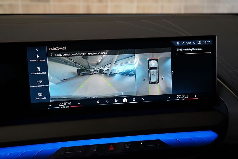 BMW X3 20d xDrive, Tažné, HUD, H/K - fotka 27 z 48
