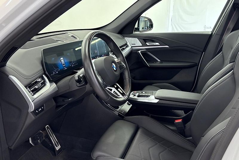 BMW X1 xDrive23d - fotka 7 z 19