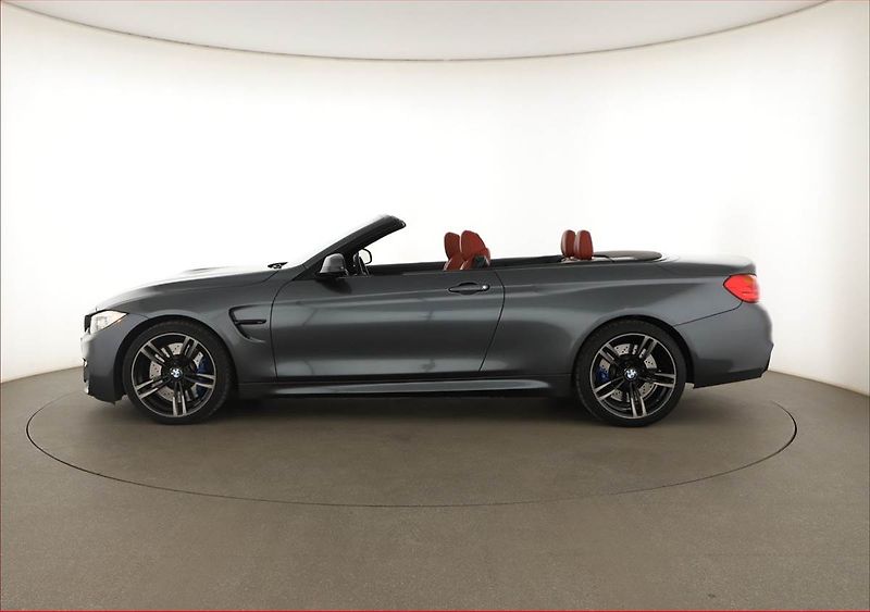 BMW M4 (2015) - fotka 3 z 20