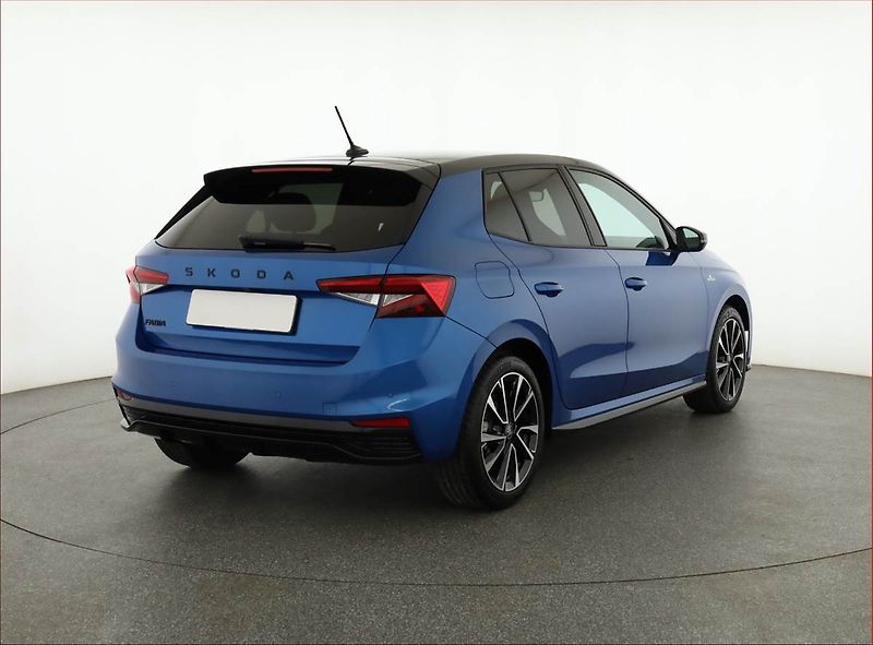 Škoda Fabia (2026) 1.0 TSI, MONTE CARLO, AUTOMAT - fotka 5 z 20