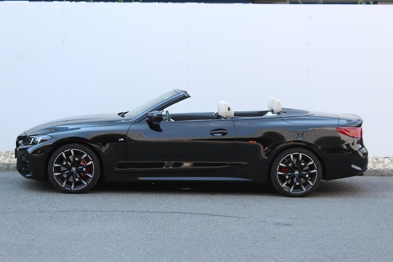 BMW Řada 4 M440i xDrive Convertible - fotka 8 z 23