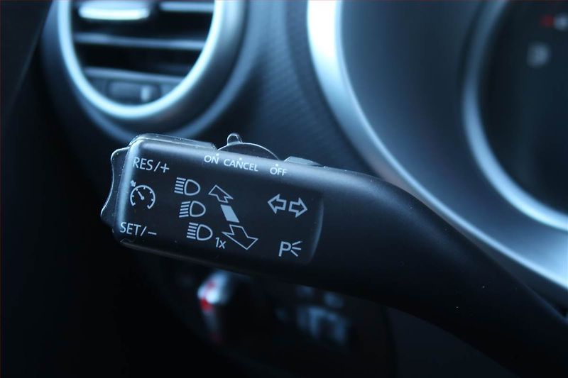 Seat Leon (2012) 1.4 TSI, Serv.kniha, Navi - fotka 21 z 22