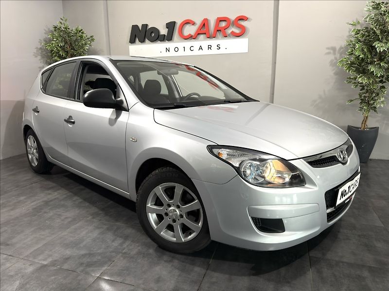 Hyundai i30 1,4   CVVT 95.000KM KLIMA - fotografie inzerátu