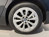 BMW Řada 3 2.0 318d Touring - náhled 15
