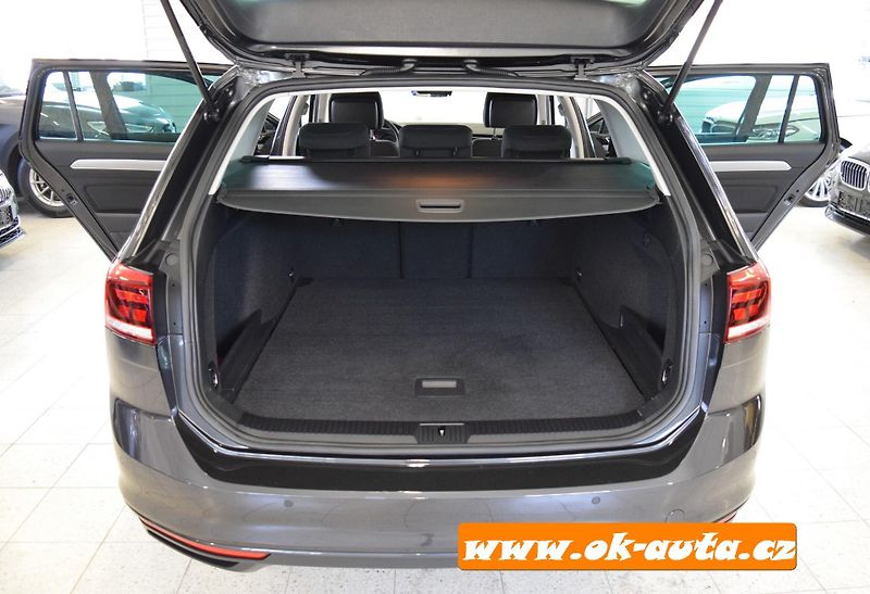 Volkswagen Passat 2.0 TDI BUSINESS DSG 97 000 KM - fotka 17 z 51