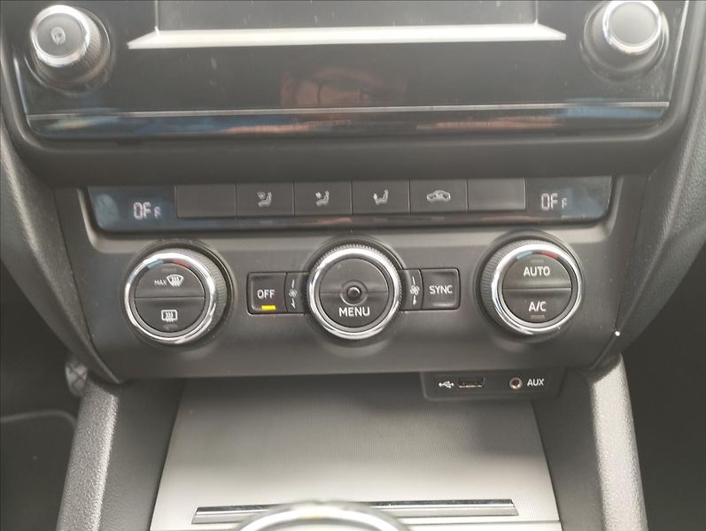 Škoda Octavia 1,2 TSI 81KW - fotka 14 z 15