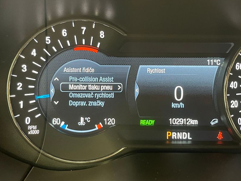 Ford S-MAX 2,5 HEV Titanium 7míst - fotka 61 z 70
