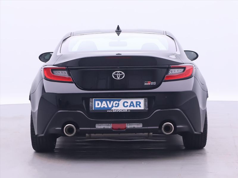Toyota GR86 2,4 Boxer 172kW Executive DPH - fotka 6 z 38