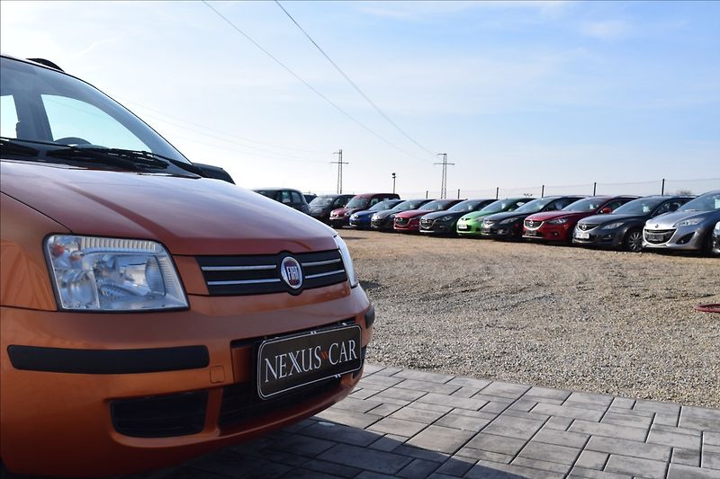 Fiat Panda 1,2 i 44KW AUTOMAT KLIMA ALU - fotka 13 z 49