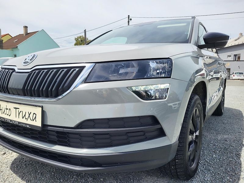 Škoda Karoq 2.0 TDi 110kW 4x4 AMBITION *ČR - fotka 34 z 47