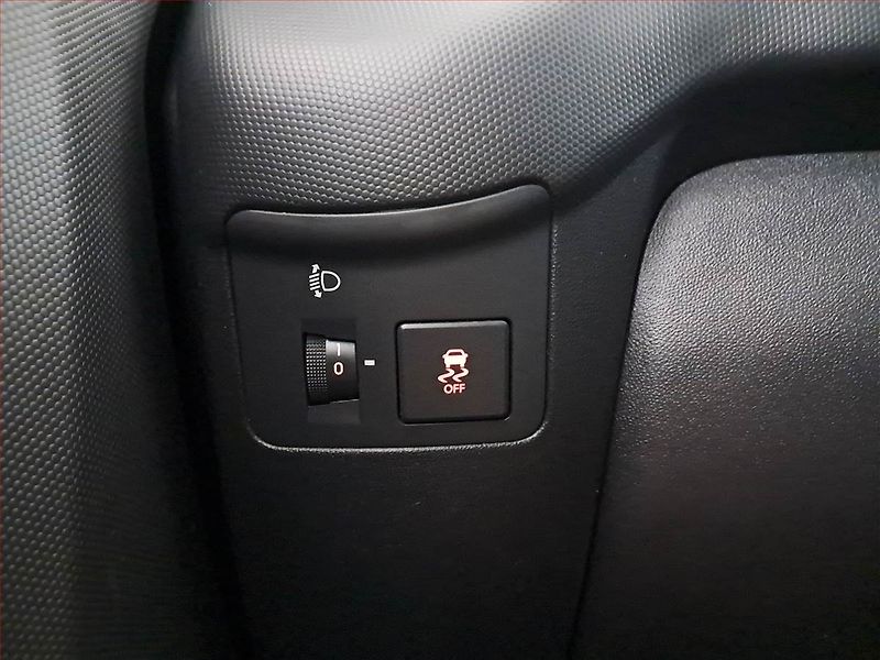 Kia Soul (2010) 1.6 CVVT, po STK, zamluveno - fotka 17 z 17