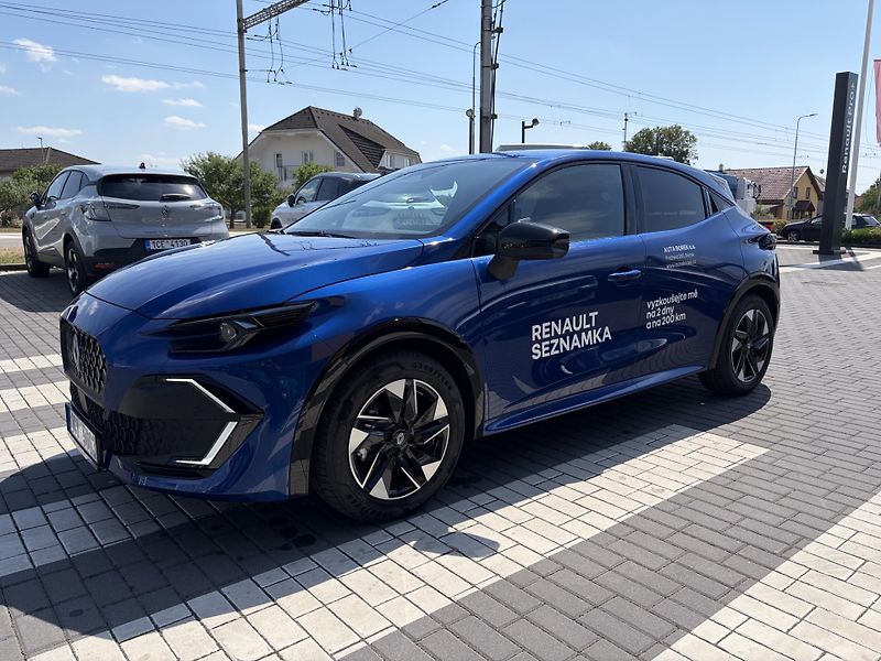 Renault Clio Techno full hybrid 160 - fotka 4 z 8