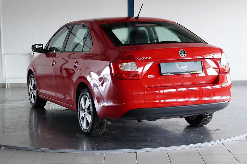 Škoda Rapid - fotka 4 z 6