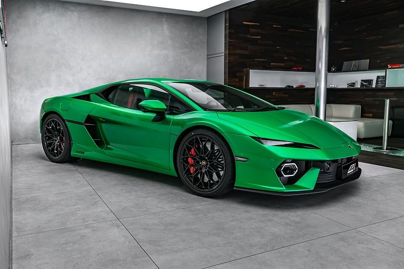 Lamborghini Ostatní (2026) - fotka 4 z 19
