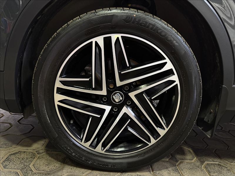 Seat Tarraco 2.0TDI 140kW DSG 4DRIVE 2XALU - fotka 42 z 44
