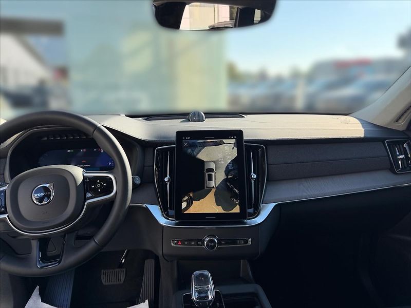 Volvo XC90 (2026) 2,0 XC90T8 Ultra Dark   5672 - fotka 9 z 13