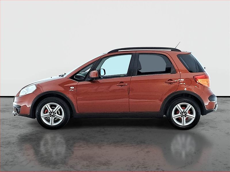 Suzuki SX4 (2007) 1.6 VVT, Vyhř. sedaček - fotka 3 z 16