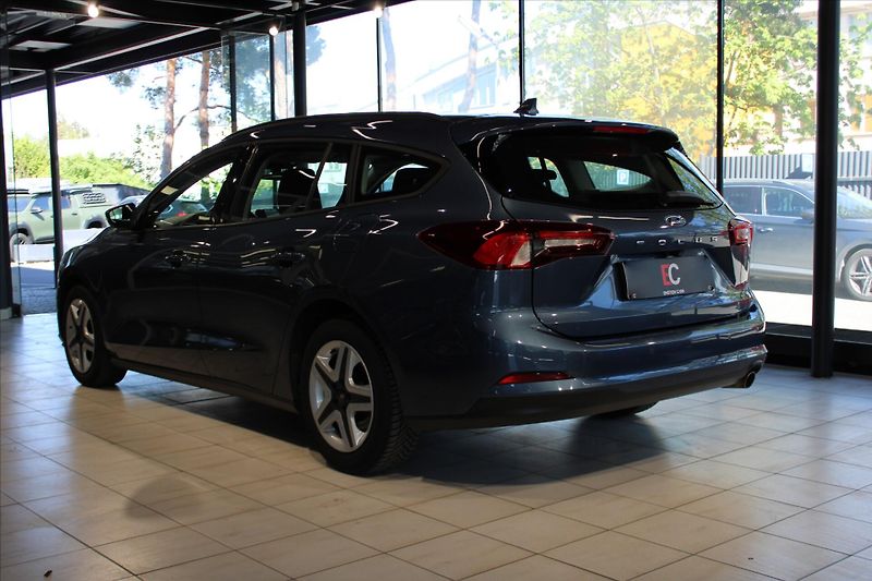 Ford Focus TDCi EcoBlue 88kW 8AT LED/DPH - fotka 4 z 27