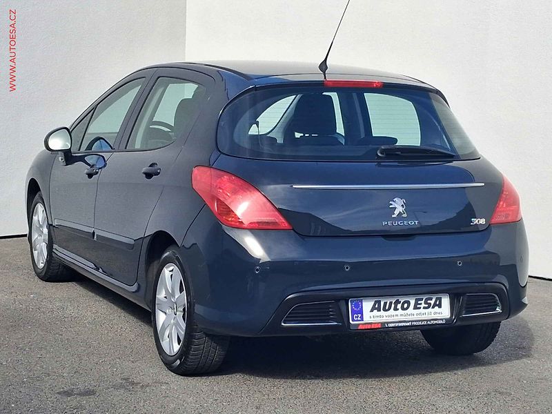 Peugeot 308 (2013) 1.6 VTi, 2.maj,ČR, servis - fotka 6 z 15