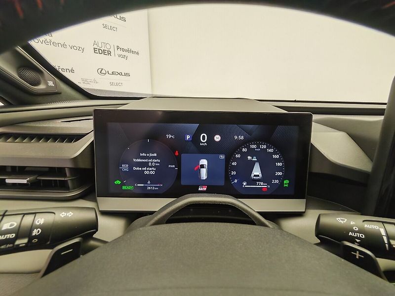 Toyota RAV4 2.5 Hybrid GR Sport 4WD e-CVT - fotka 35 z 47