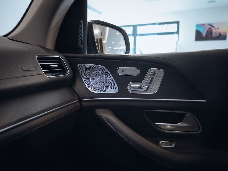 Mercedes-Benz GLS 400d 4MATIC AMG TV - fotka 21 z 37