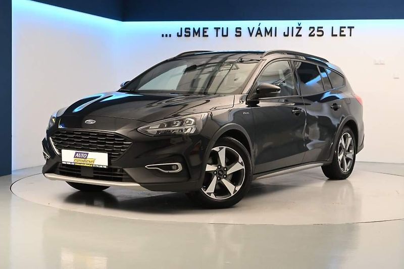 Ford Focus (2022) 1.5 ACTIVE X LED ACC VIRTUAL B - fotka 1 z 38