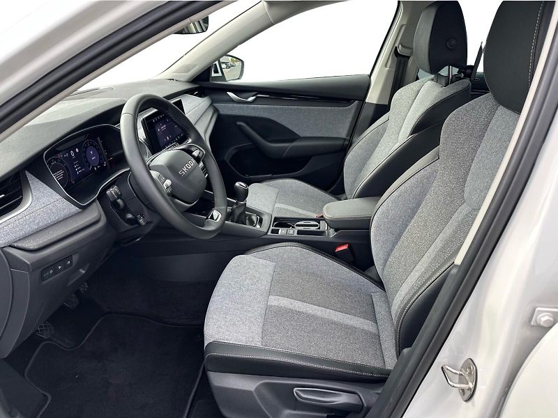 Škoda Octavia 1,5 TSI / 110 kW TOP Selection - fotka 11 z 25