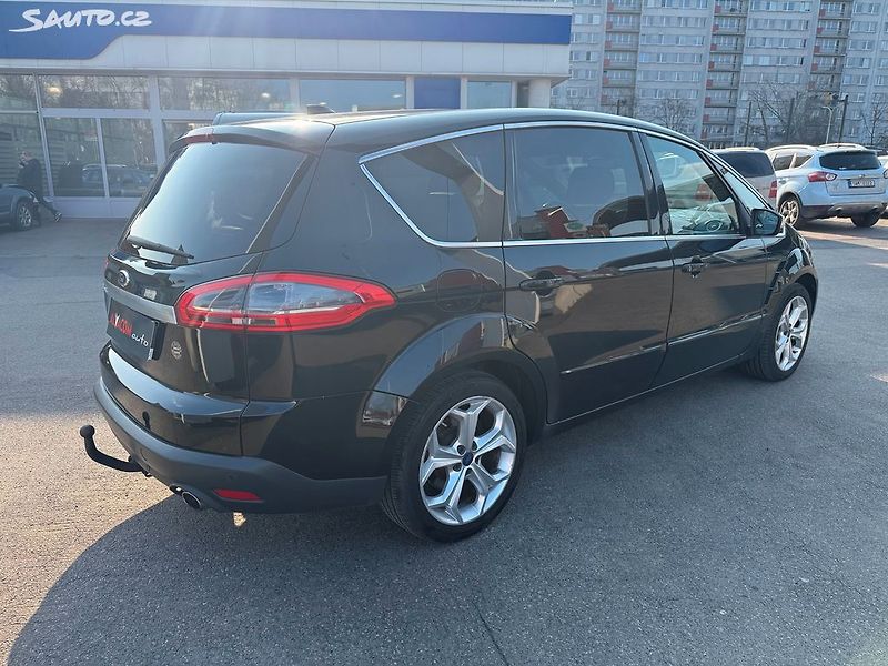 Ford S-MAX 2,2 TDCI 147kW 7míst - fotka 7 z 38