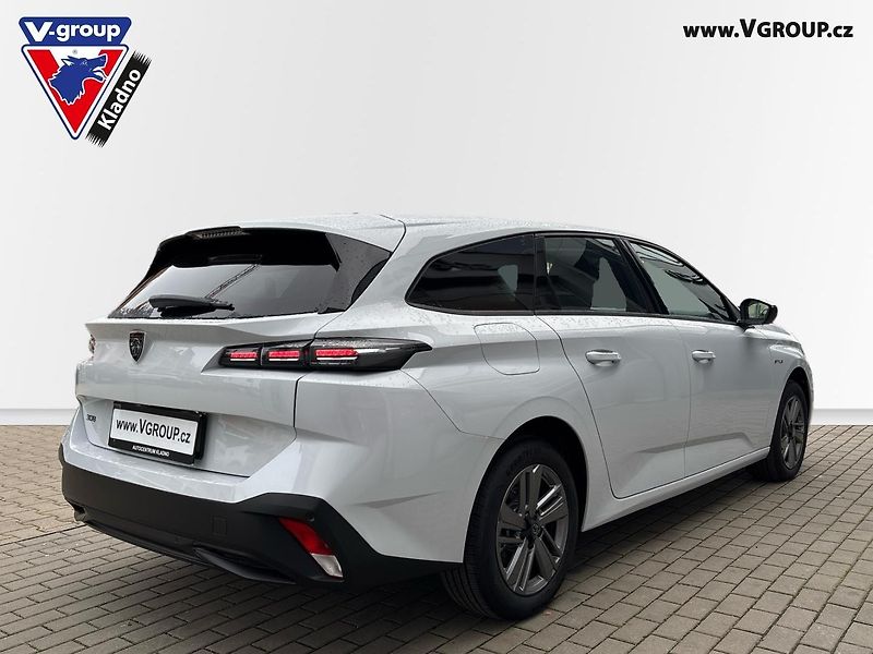 Peugeot 308 (2025) SW STYLE Hybrid e-DCS6 - fotka 4 z 43