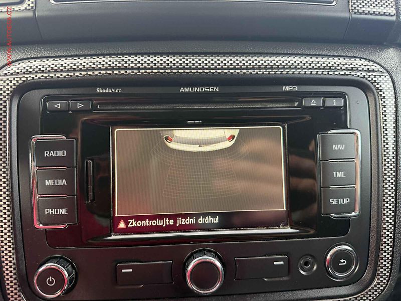 Škoda Roomster (2011) 1.6 TDi, ČR, Attractive - fotka 18 z 18