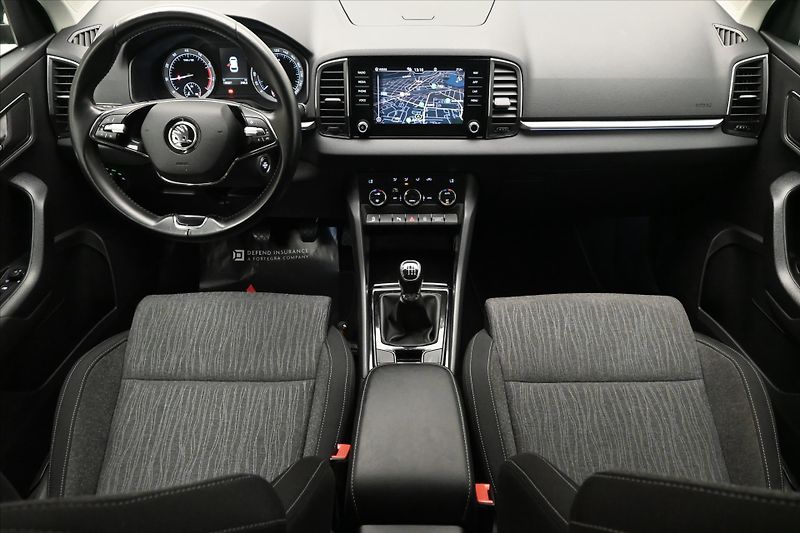Škoda Karoq 1,5 TSI 110kW Business Záruka - fotka 15 z 31