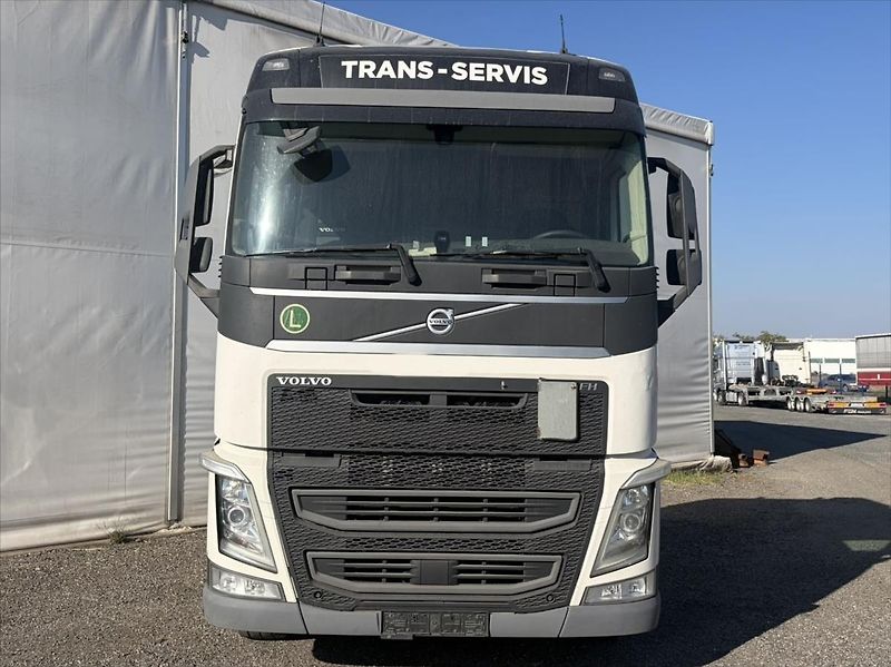 Volvo FH 500 4x2 Globetrotter - fotka 5 z 18