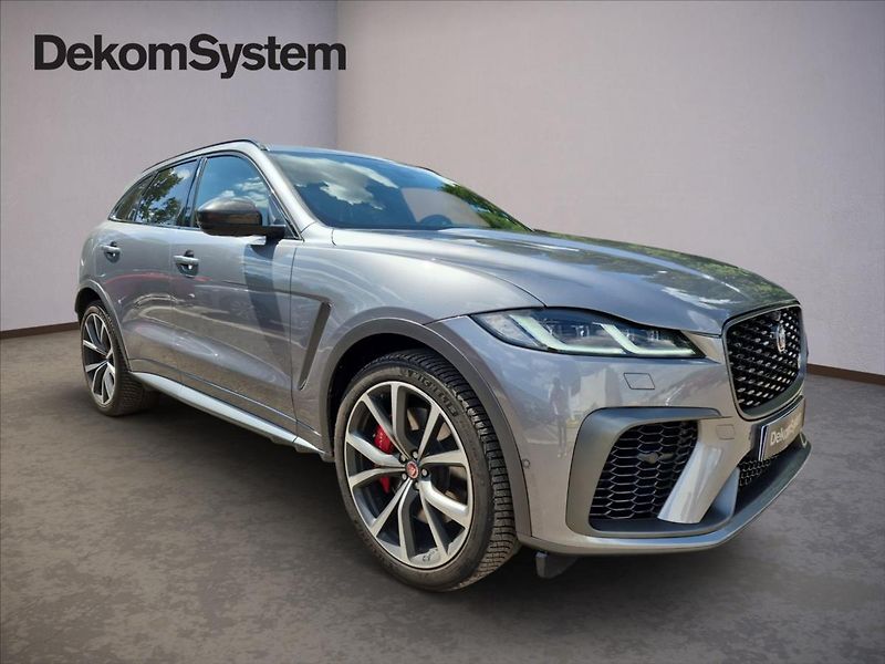 Jaguar F-Pace 5,0 V8 AWD SVR 405 kW - fotka 2 z 20