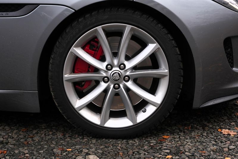 Jaguar F-Type S 3.0 380 PS, Kamera, Panorama - fotka 10 z 29