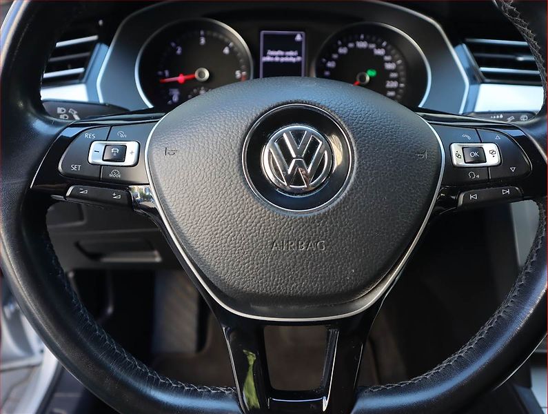 Volkswagen Passat (2017) Comfortline 2.0 TDI, Automat - fotka 20 z 20