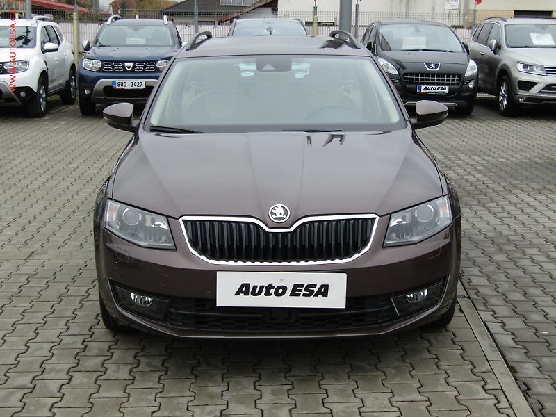 Škoda Octavia (2013) 1.4 TSi, Elegance, DSG, bixen - fotka 2 z 20