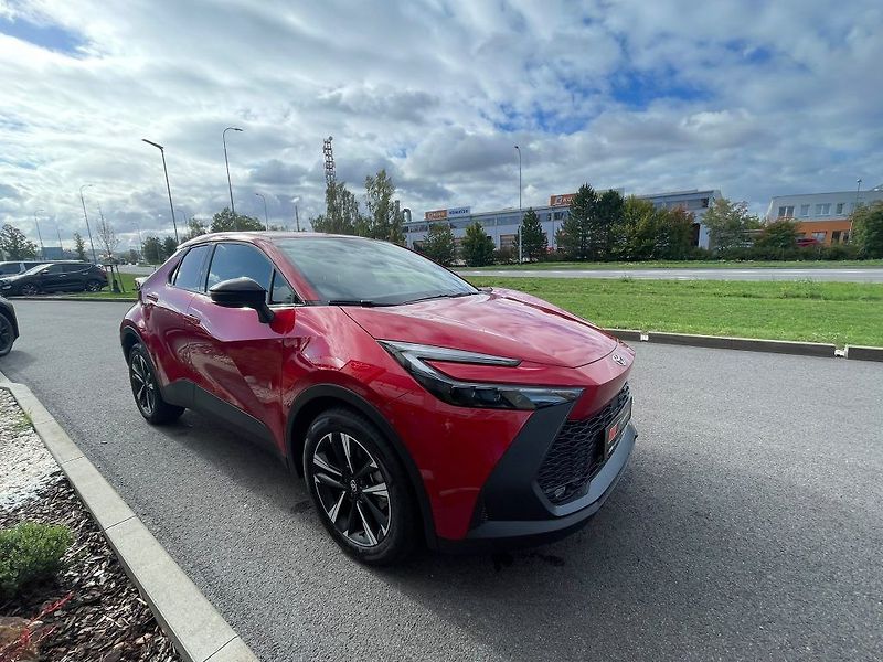 Toyota C-HR 1.8 Hybrid FWD Style - fotka 20 z 28