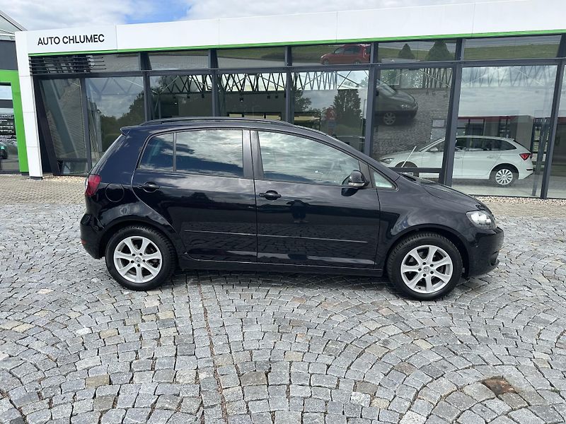 Volkswagen Golf Plus 1.2 TSI BMT - fotka 4 z 28