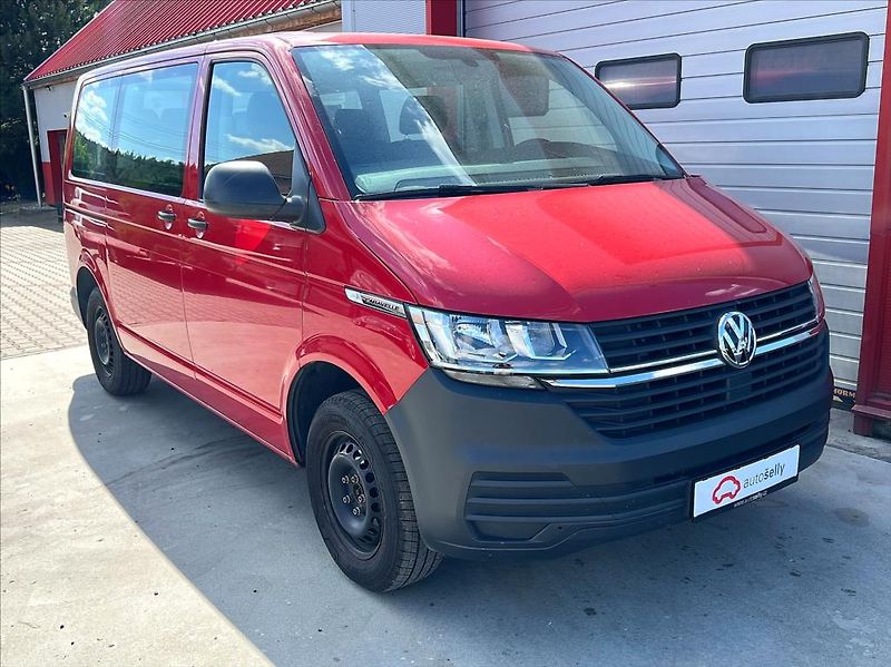 Volkswagen Caravelle 2,0 TDI 6.1 SWB TRENDLINE - fotka 7 z 24