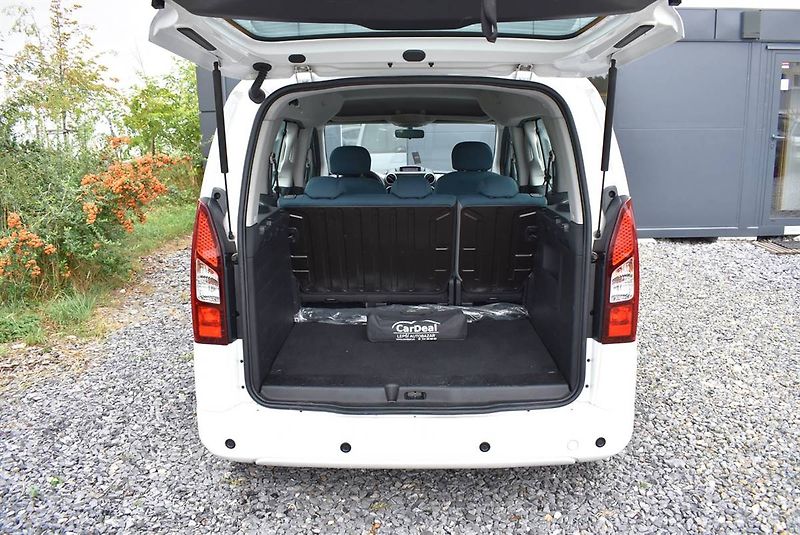 Citroën Berlingo 1,6 HDi MULTISPACE,1.M,SUPER - fotka 16 z 16
