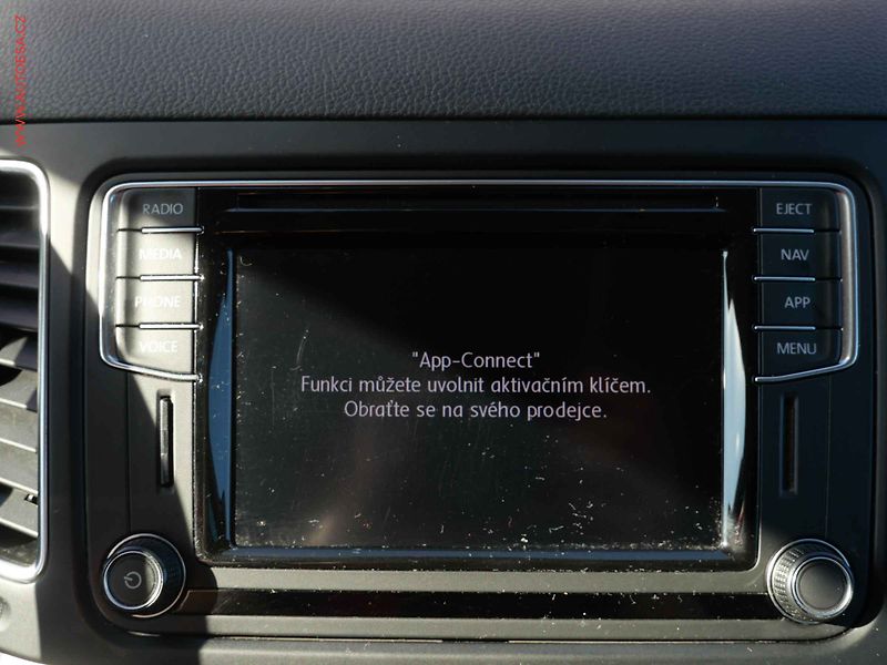 Volkswagen Sharan (2018) 2.0 TDi, Comfortline, DSG - fotka 24 z 28