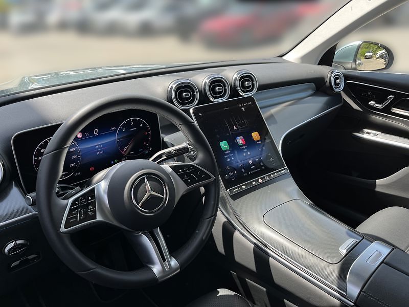 Mercedes-Benz GLC SUV 220d 4MATIC Avantgarde - fotka 10 z 21
