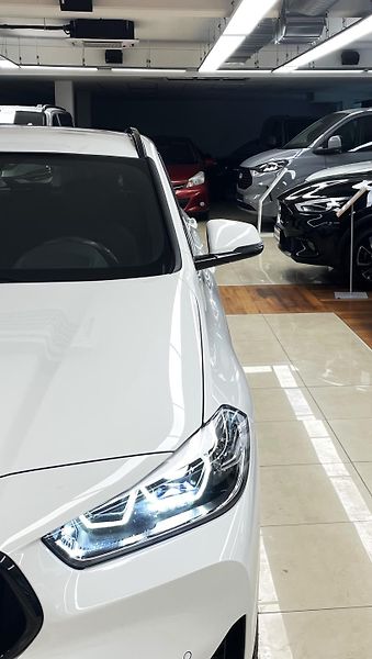 BMW X2 20d,XDRIVE,MPaket,HeadUp,1.Maj - fotka 30 z 37