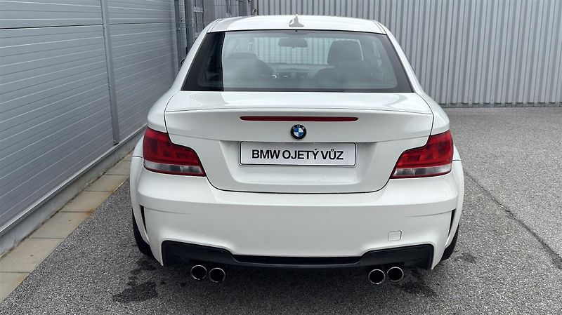BMW Řada 1 1 M Coupé - fotka 8 z 9