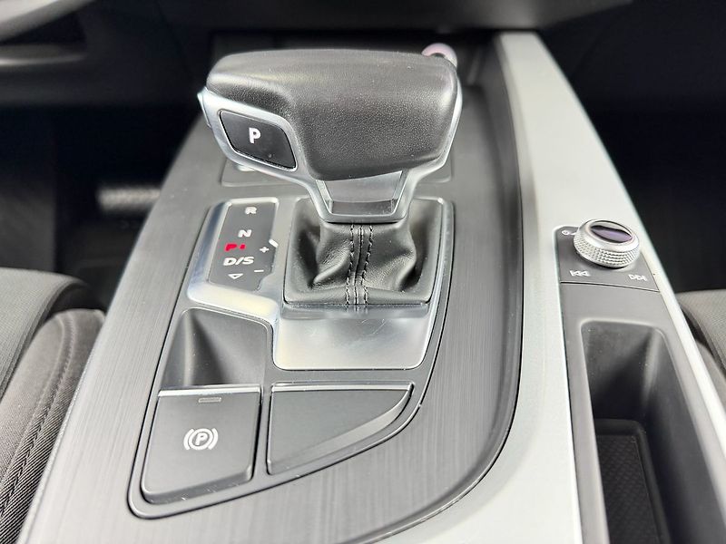Audi A4 Allroad 2.0 TDI QUATTRO SPORT, ACC, VI - fotka 20 z 24