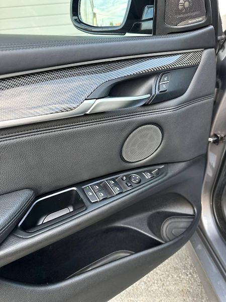 BMW X6 (2015) M50D F16 3.0D XDRIVE 360 - fotka 8 z 37