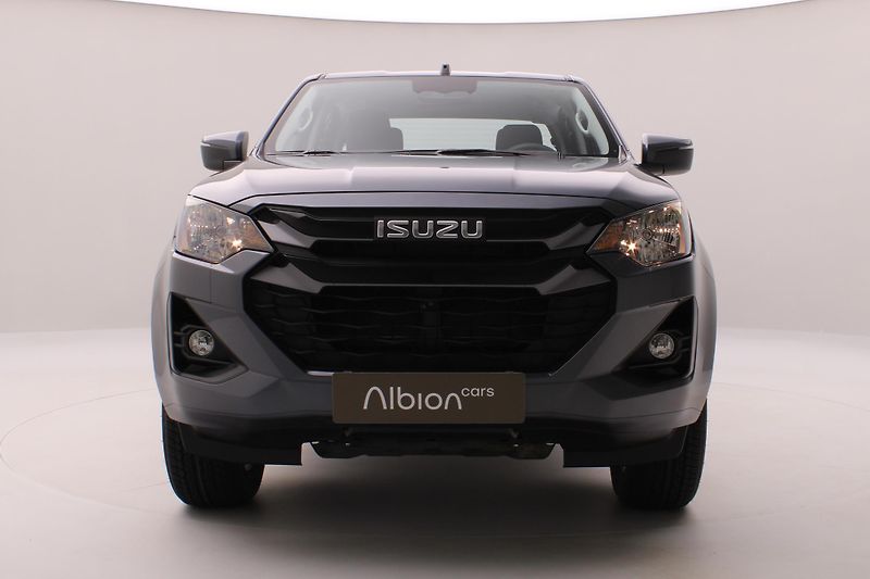 Isuzu D-Max (2026) Double Cab 1,9l LS 4x4 AUT - fotka 9 z 35