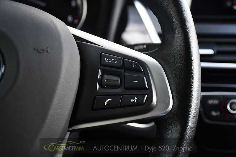 BMW Řada 2 216d GRAND TOURER TAŽNÉ 7MÍST - fotka 30 z 54
